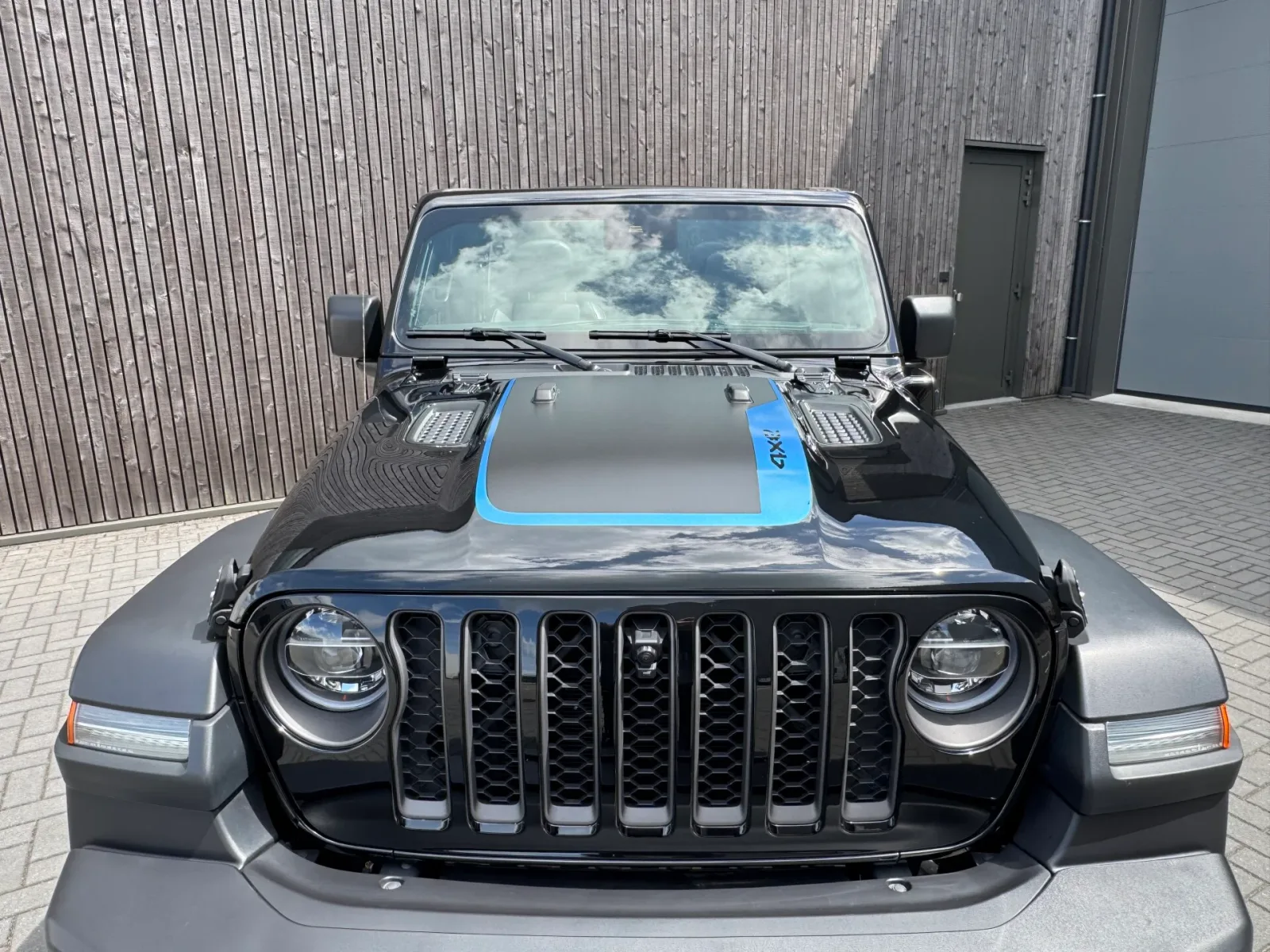 Jeep Wrangler (2021) — foto 1