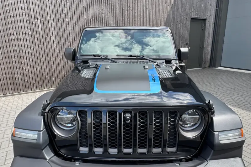 Jeep Wrangler (2021)
