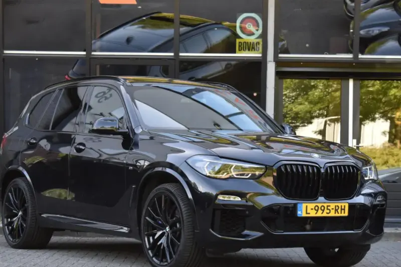 BMW X5 (2021)