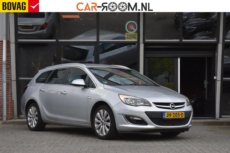 Opel Astra (2014)