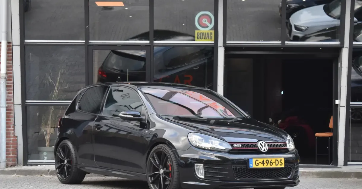Volkswagen Golf (2011) — foto 1
