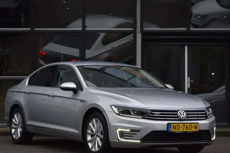 Volkswagen Passat (2016)
