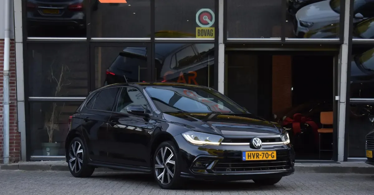 Volkswagen Polo (2023) — foto 1