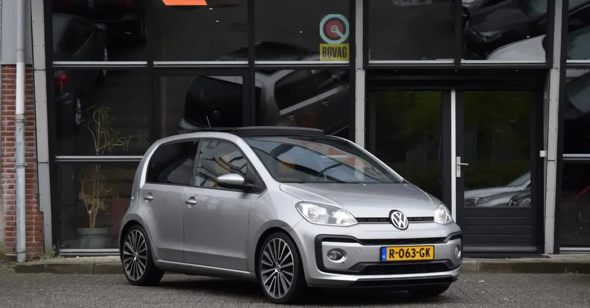 Volkswagen Up! (2018) — foto 1