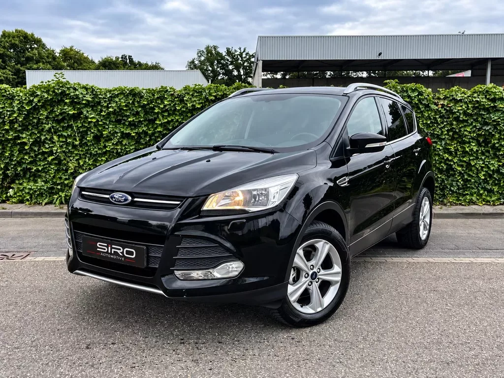 Ford Kuga (2015) — foto 1