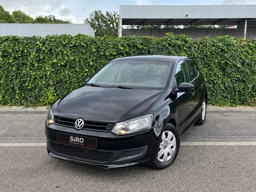 Volkswagen Polo (2011) — foto 1