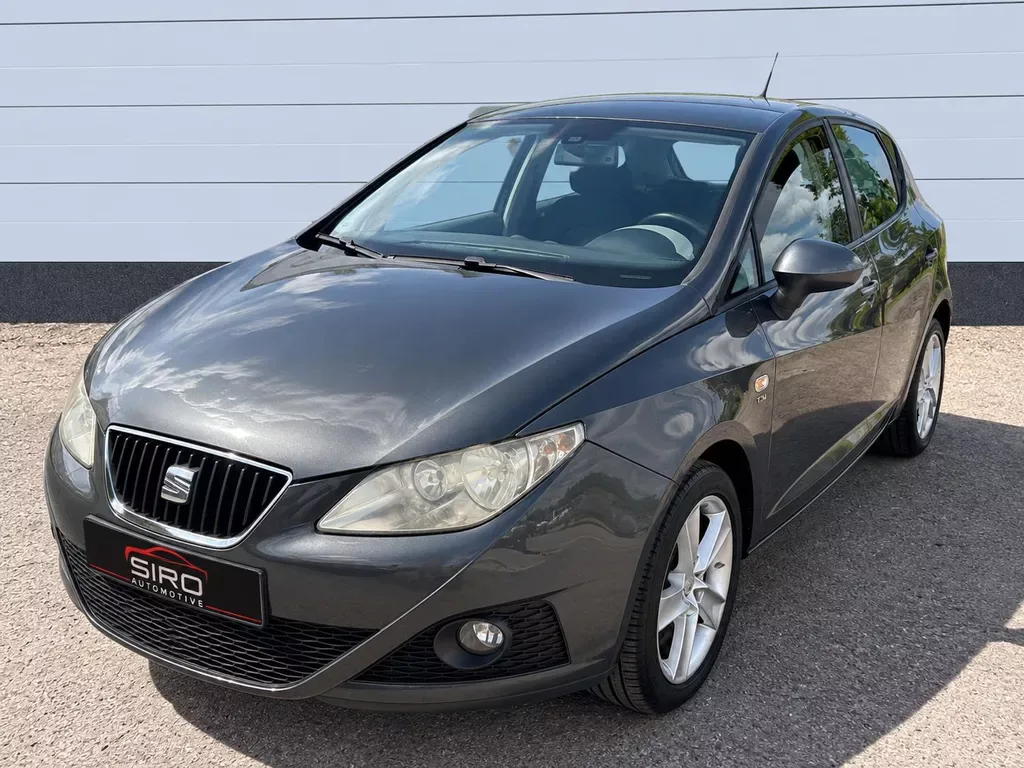 SEAT Ibiza (2011) — foto 1