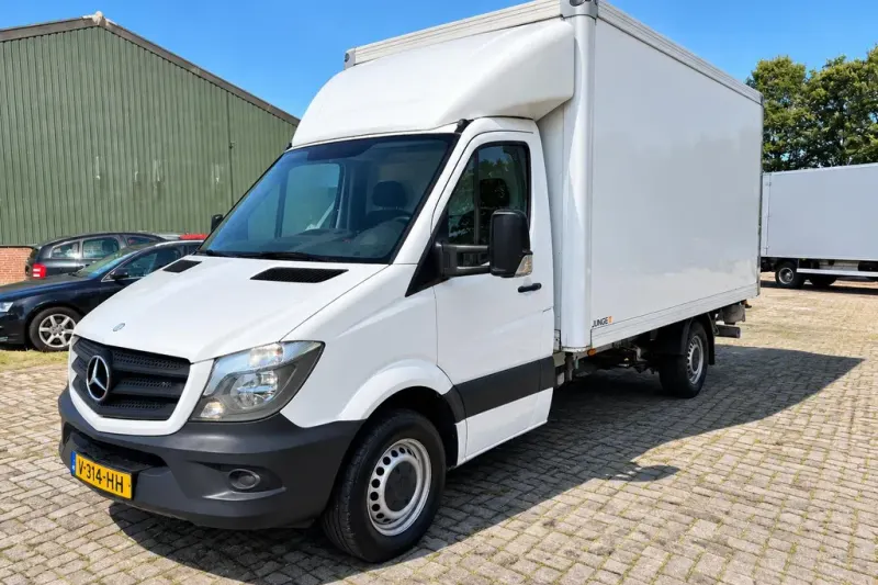 Mercedes-Benz Sprinter (2013)