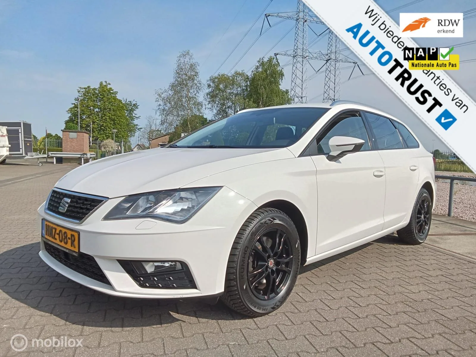 SEAT Leon (2017) — foto 1