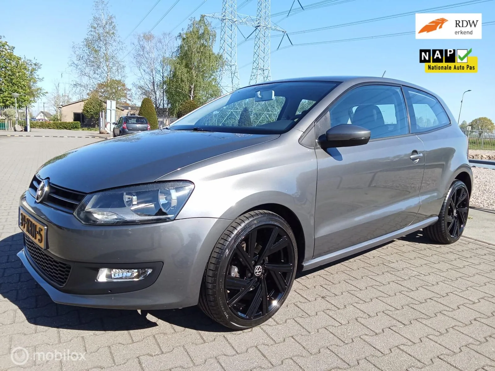 Volkswagen Polo (2010) — foto 1