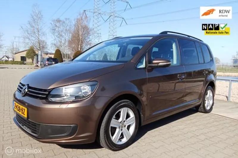 Volkswagen Touran (2011)