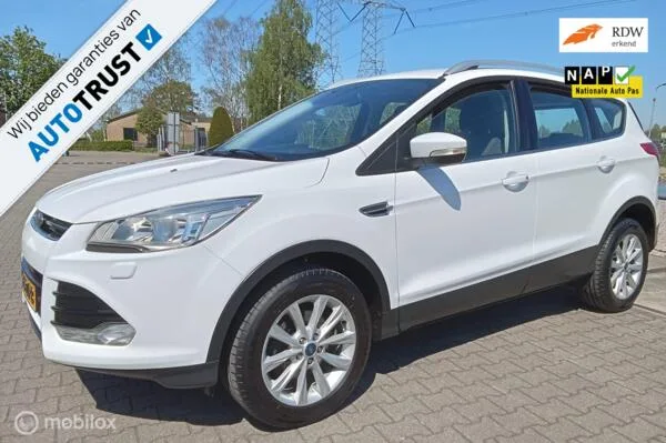 Ford Kuga (2016) — foto 1