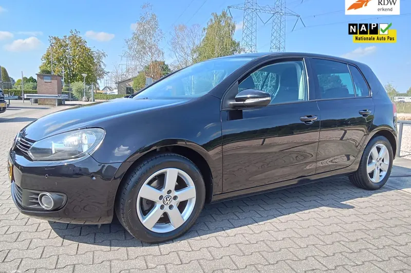 Volkswagen Golf (2010)