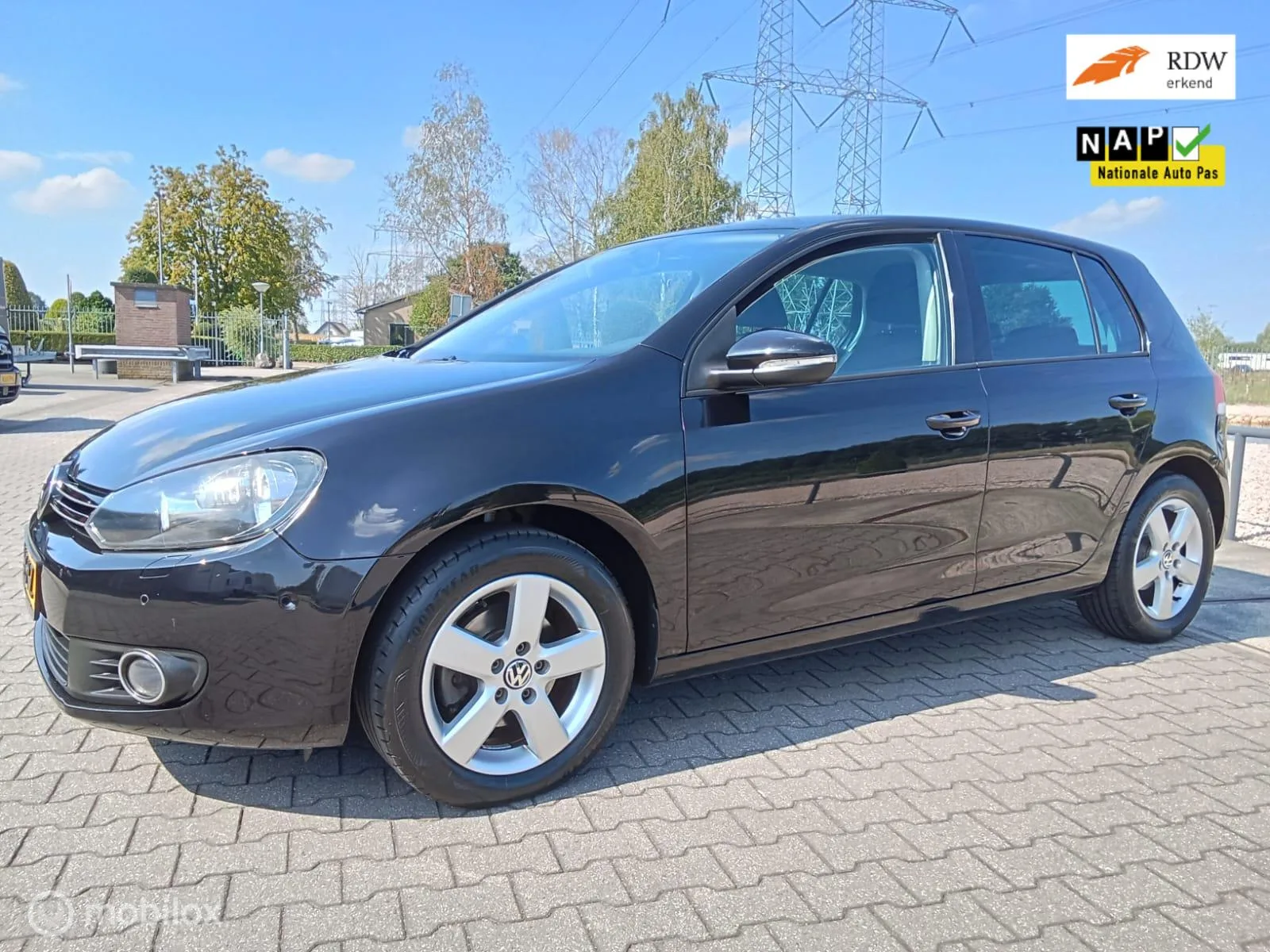 Volkswagen Golf (2010) — foto 1