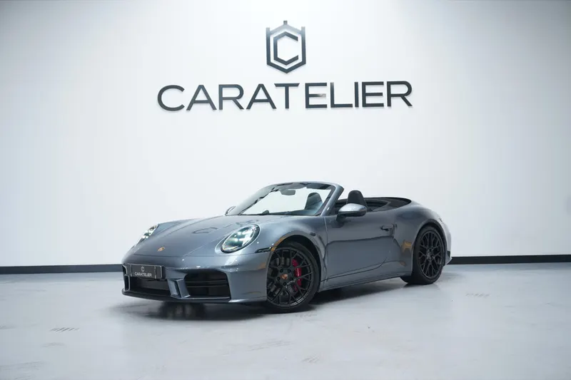 Porsche 911 (2024)