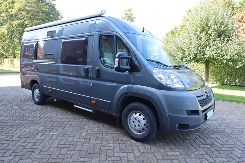 Globecar Campscout (2011)
