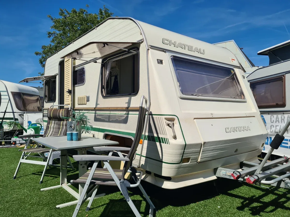 CHATEAU CANTARA (1989) — foto 1