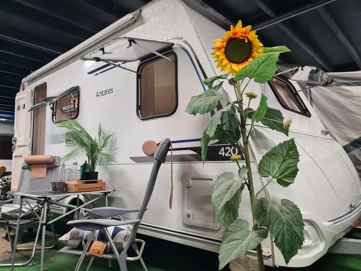CARAVELAIR 420 (2018) — foto 1