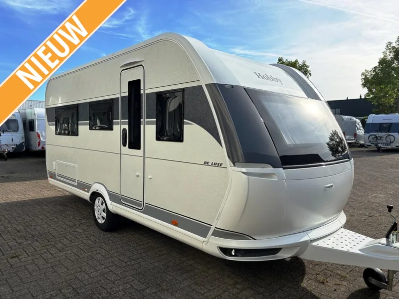 Hobby De Luxe (2026) — foto 1