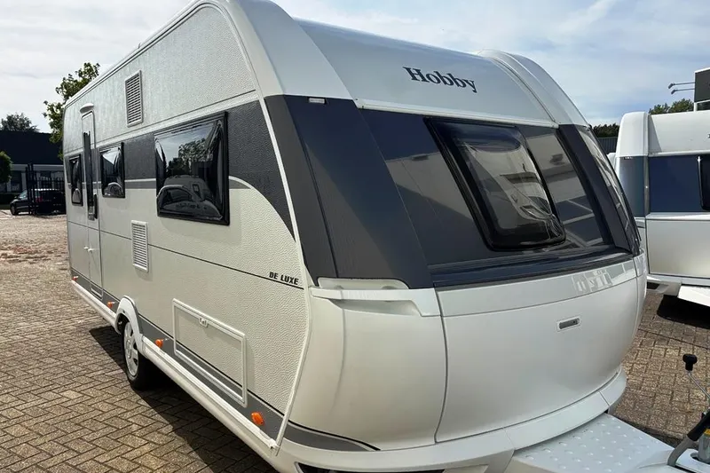 Hobby De Luxe (2026)