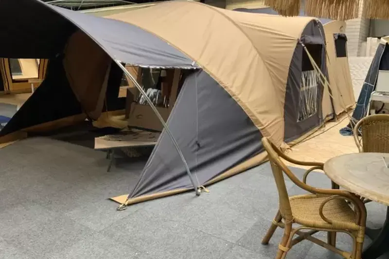 Cabanon Cabanon Mercury (2025)