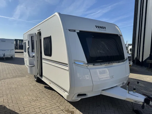 Fendt Apero Activ (2026) — foto 1