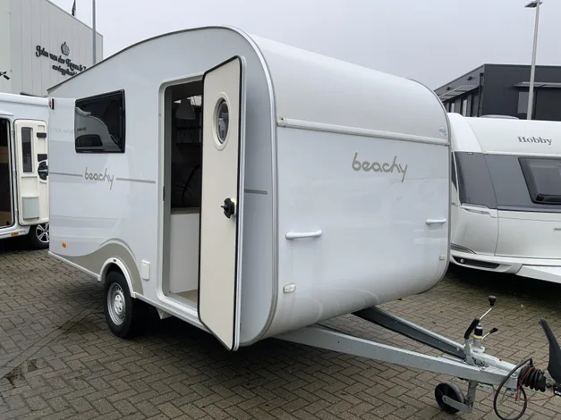Hobby Beachy (2023) — foto 1