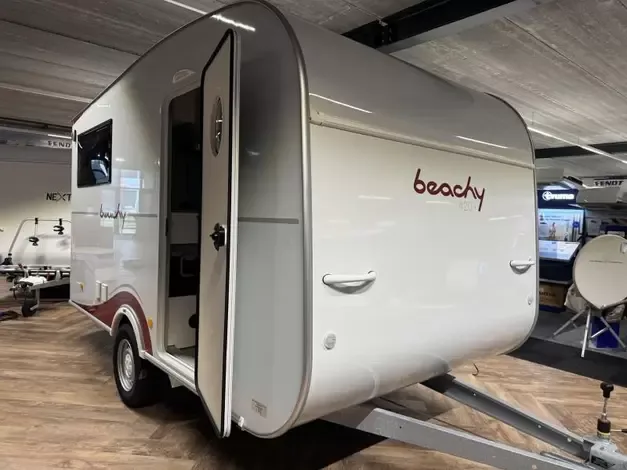 Hobby Beachy (2025) — foto 1