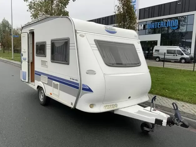 Hobby De Luxe (2005) — foto 1