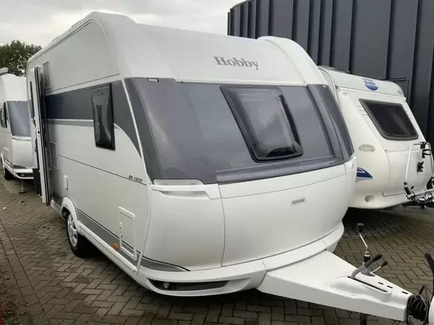 Hobby De Luxe (2024) — foto 1