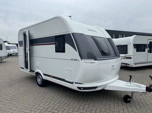 Hobby De Luxe (2027) — foto 1