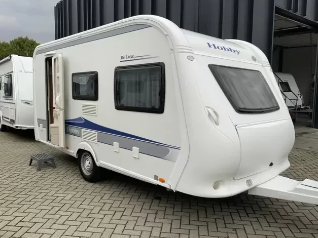 Hobby De Luxe (2010) — foto 1