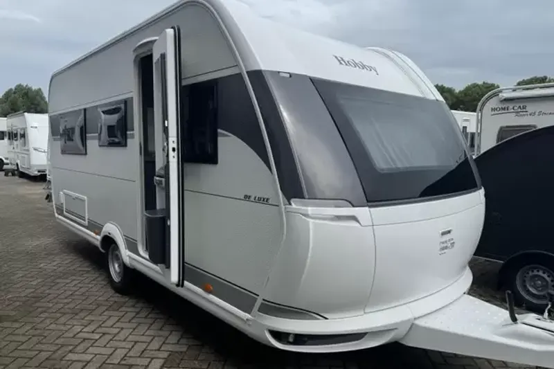 Hobby De Luxe (2026)
