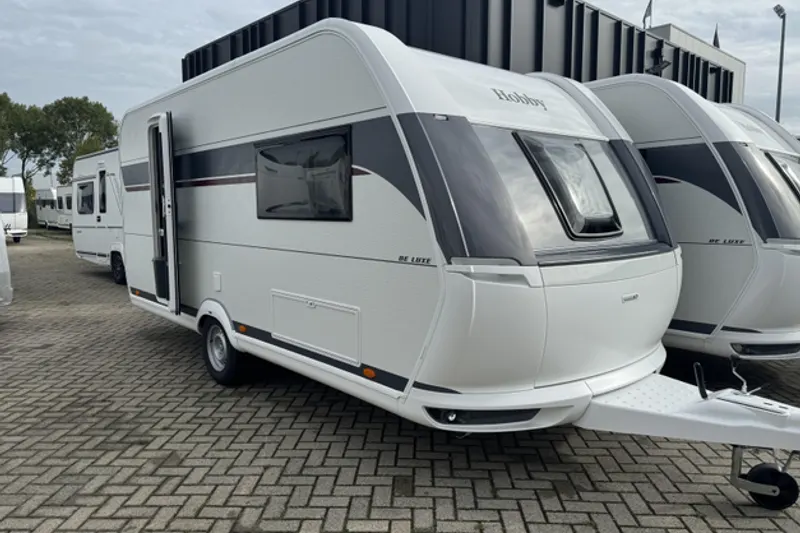 Hobby De Luxe (2027)