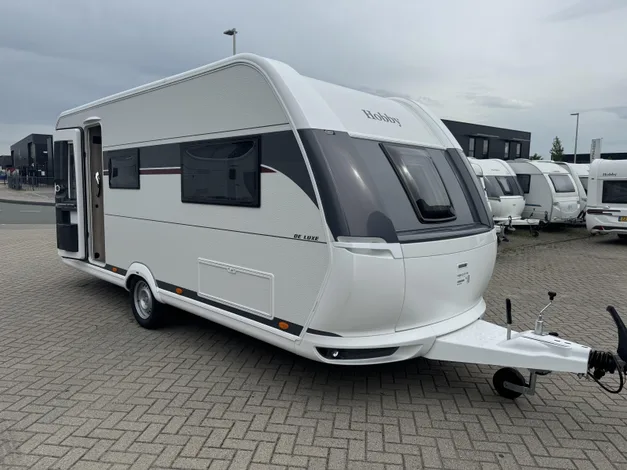 Hobby De Luxe (2027) — foto 1