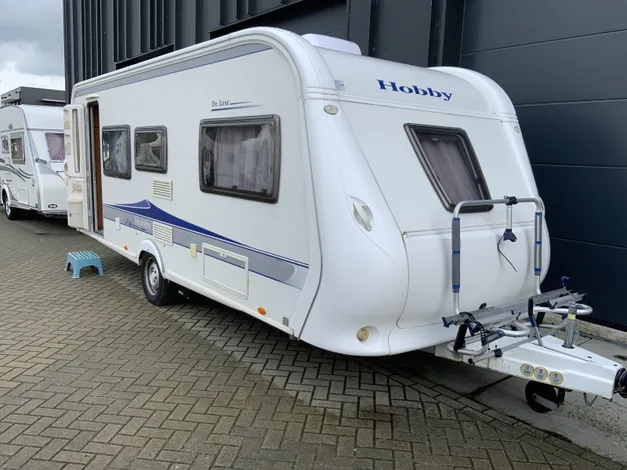 Hobby De Luxe (2009) — foto 1