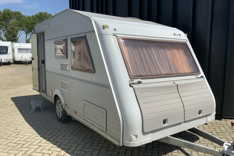 Kip Star Line (2001)