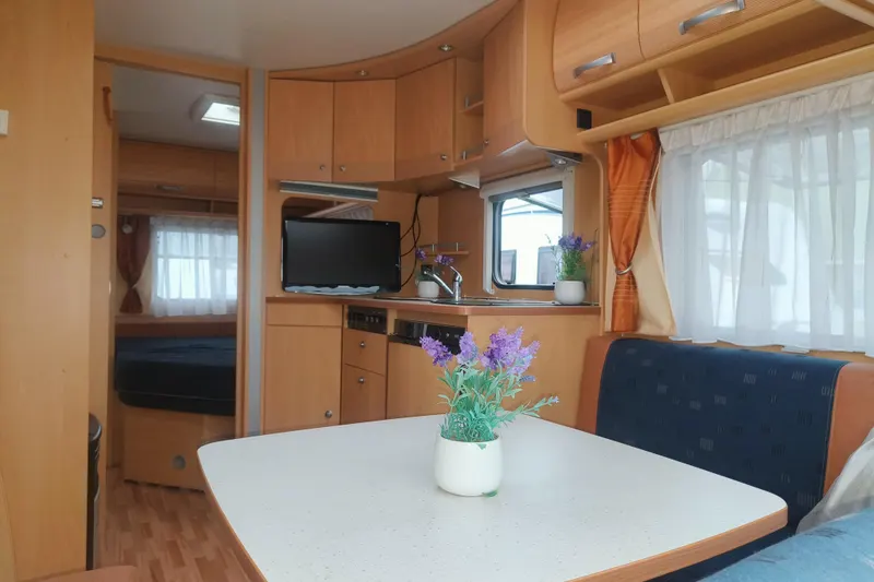 Dethleffs Camper (2009)