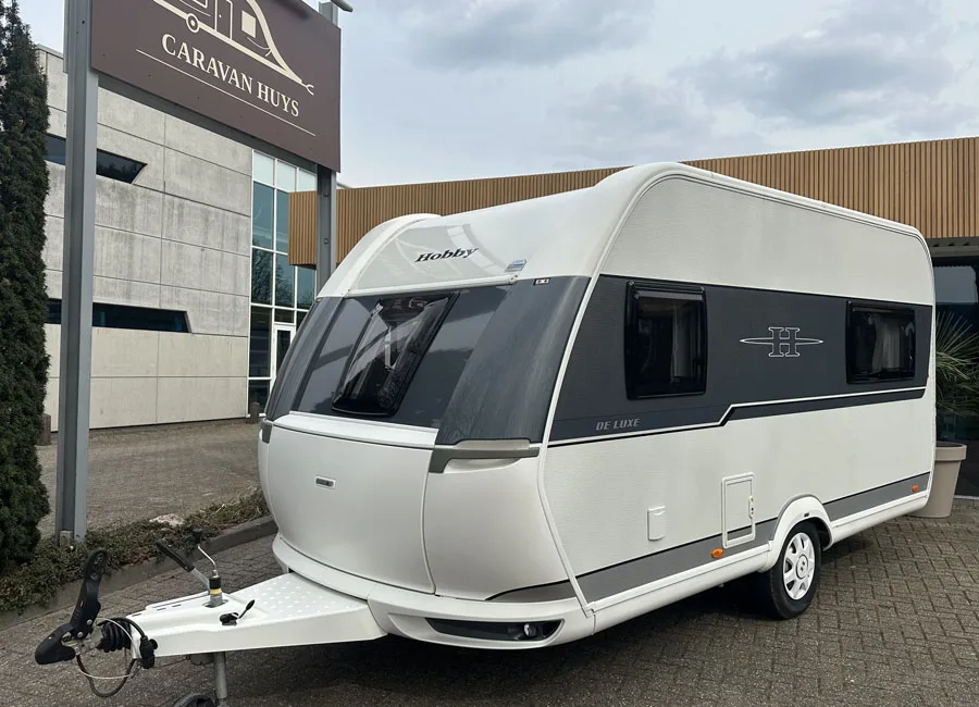 Hobby 440 SF De Luxe Caravan (2020) — foto 1