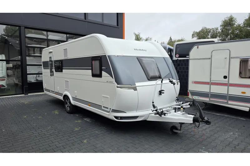 Hobby De Luxe (2021)