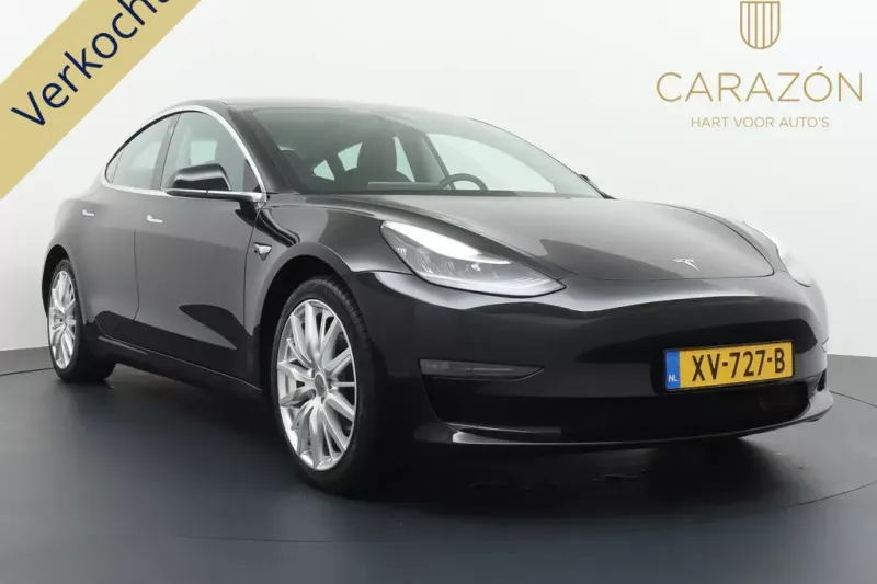 Tesla Model 3 (2019)