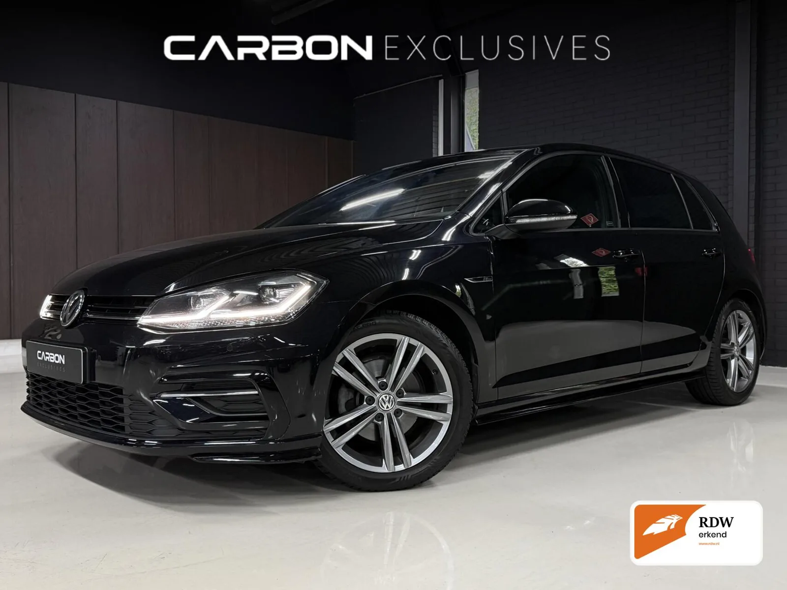 Volkswagen Golf (2018) — foto 1