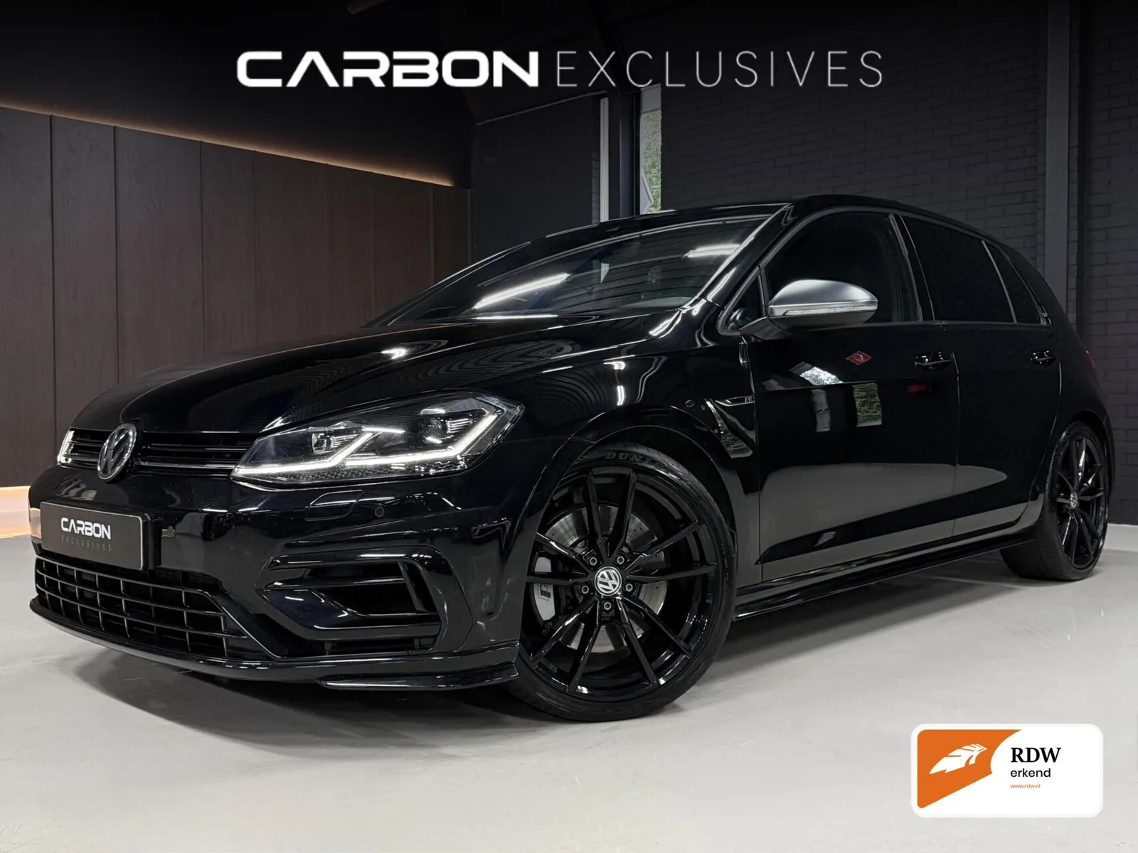 Volkswagen Golf (2019) — foto 1