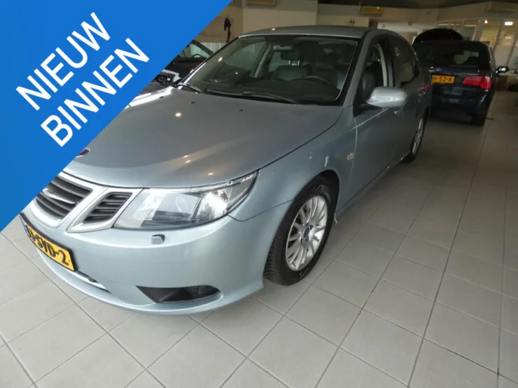 Saab 9-3 (2010) — foto 1