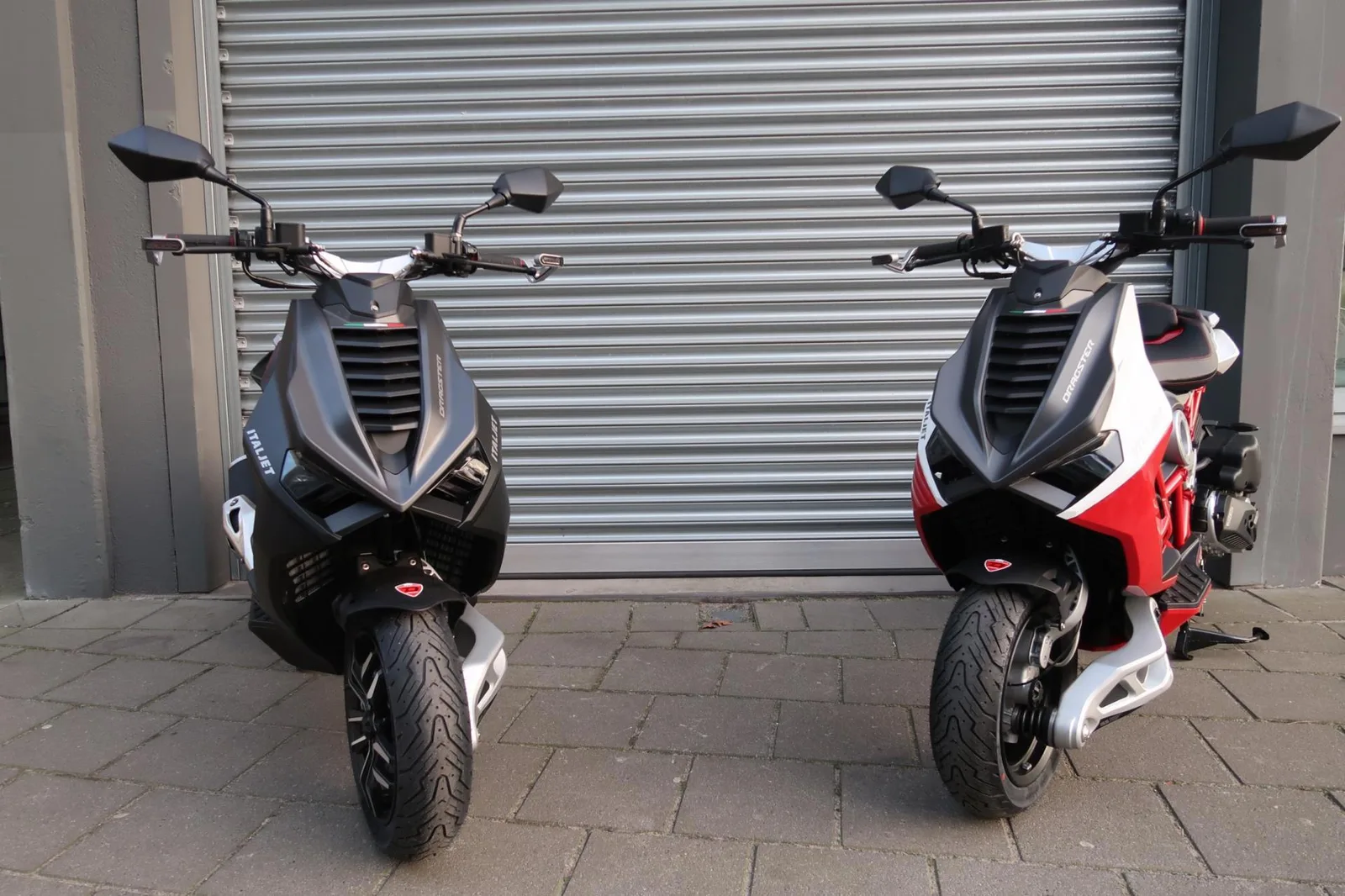 Italjet Dragster 125cc 200cc DIRECT (2026) — foto 1