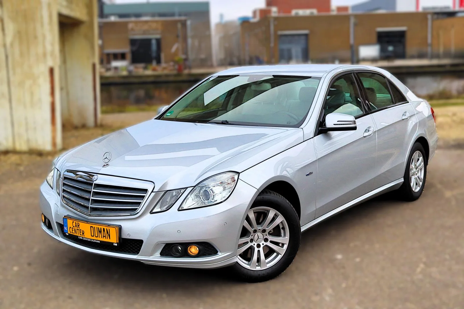 Mercedes-Benz E-Klasse (2010) — foto 1
