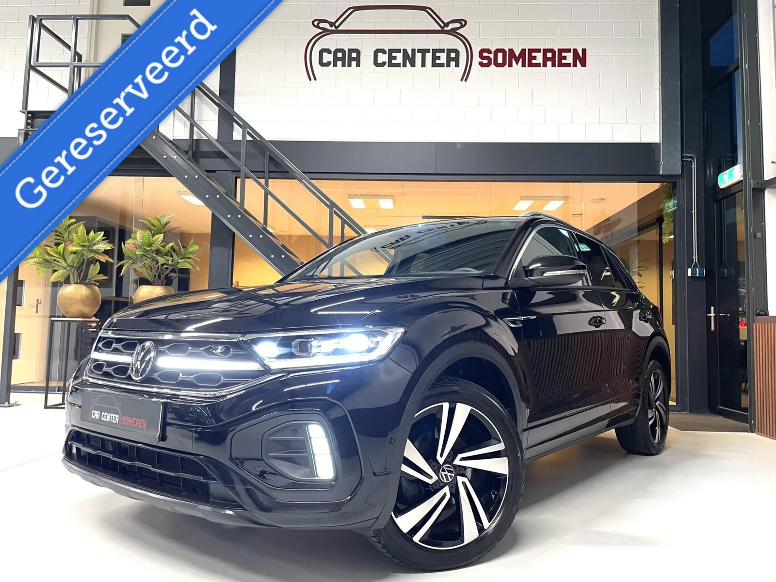 Volkswagen T-Roc (2022) — foto 1