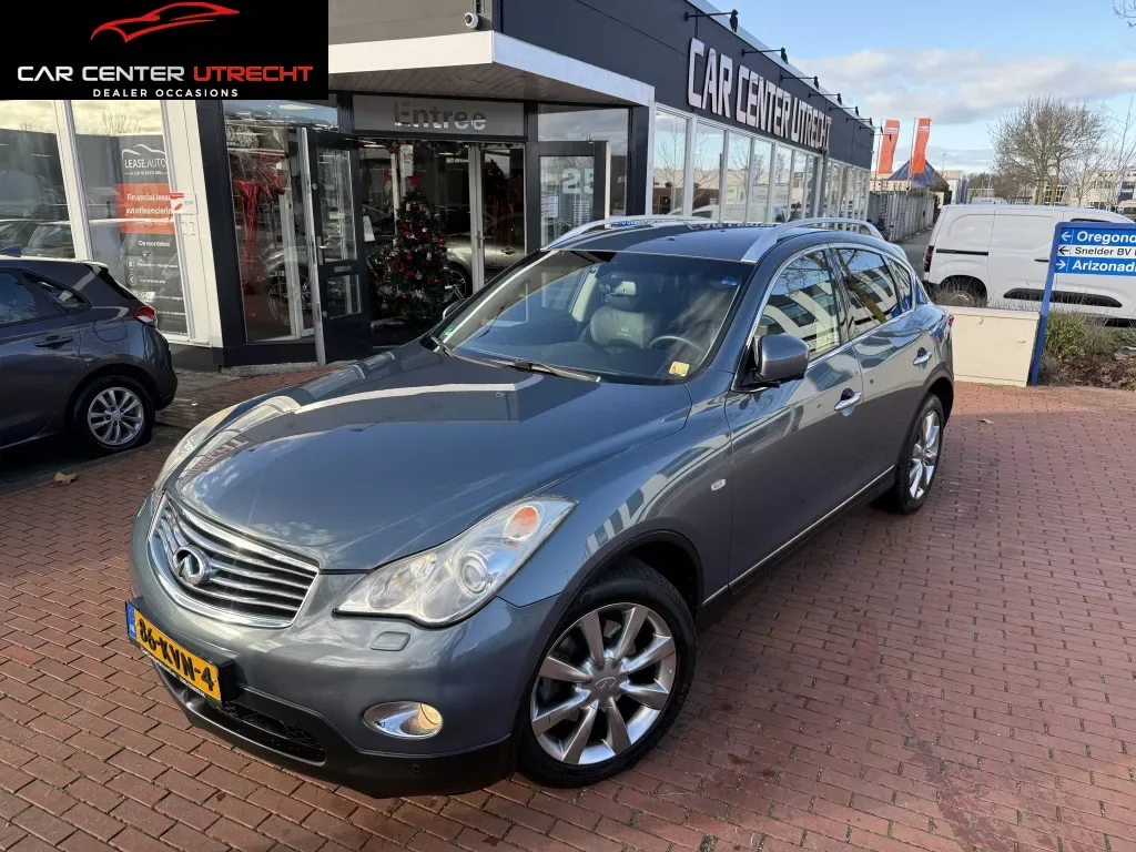 Infiniti EX (2010) — foto 1