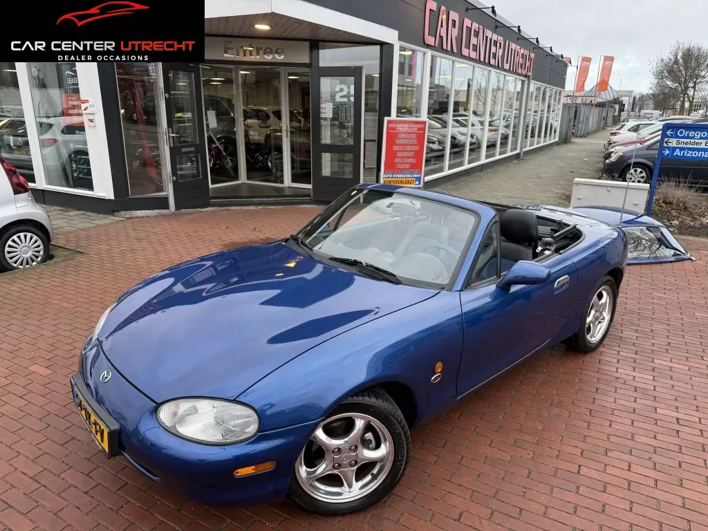 Mazda MX-5 (1999) — foto 1