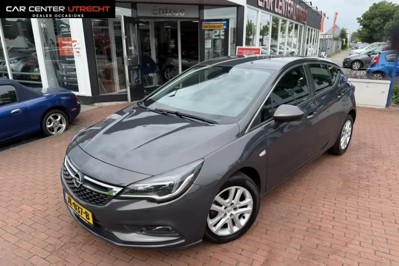 Opel Astra (2016)